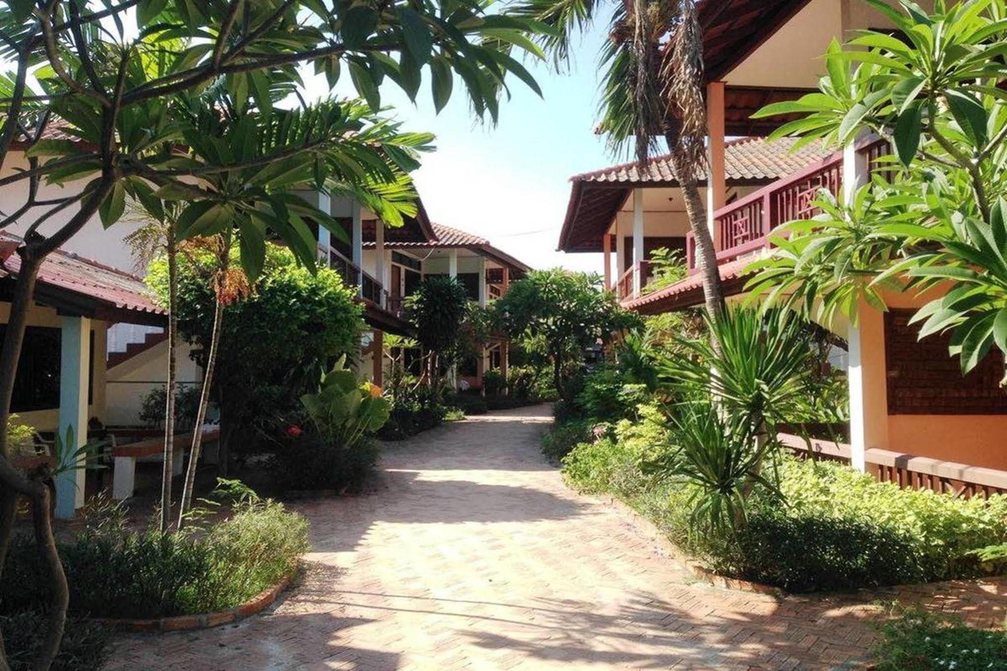 P&P Samui Resort Pantai Chaweng Luaran gambar